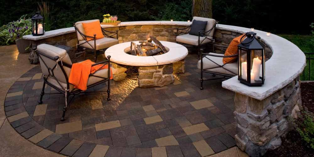 Concrete Patio Ideas with Fire Pit