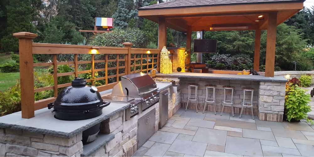 Patio with Grilling Station