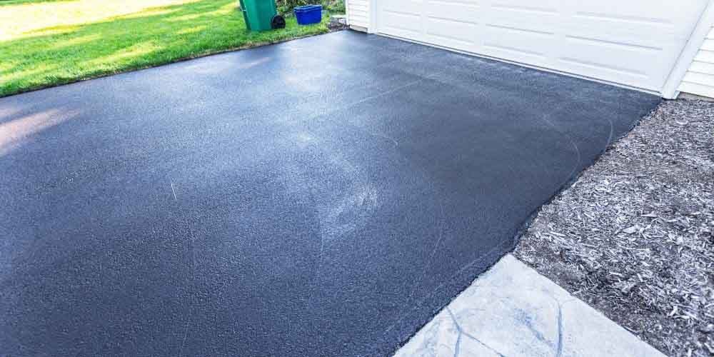 Asphalt Paved Driveways