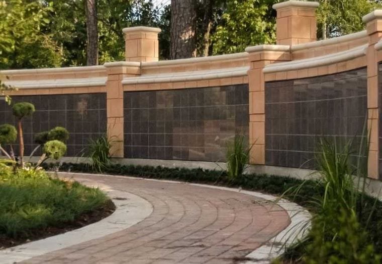 CONCRETE SIDEWALKS & WALKWAYS